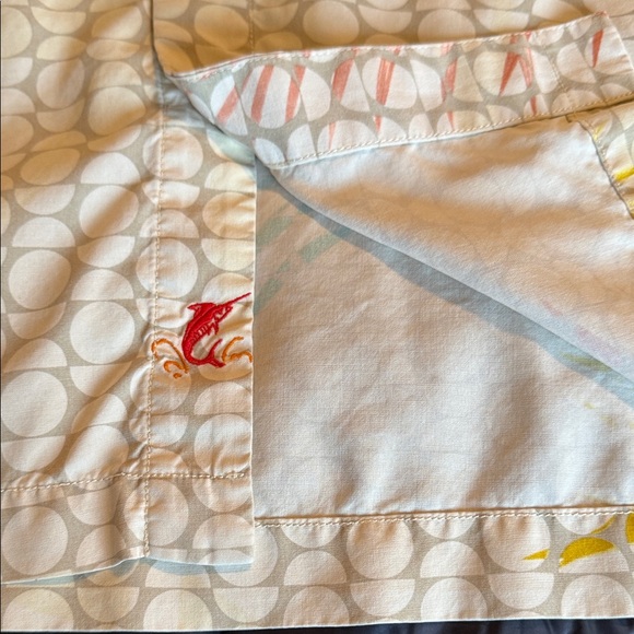 Tommy Bahama Cream Shirt with Multicolor Leaf Pattern 100% SILK - Picture 6 of 10